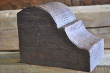 Load image into Gallery viewer, Solid wood fireplace corbel